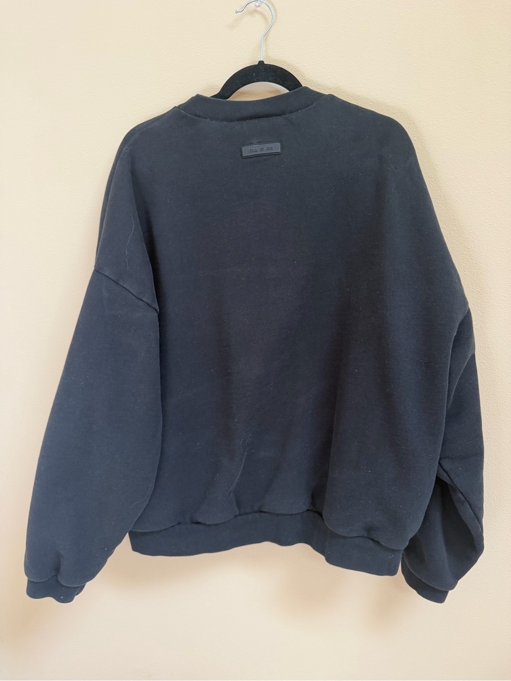 Fear of God Essentials Black Crewneck Sweatshirt - Picture 3 of 8